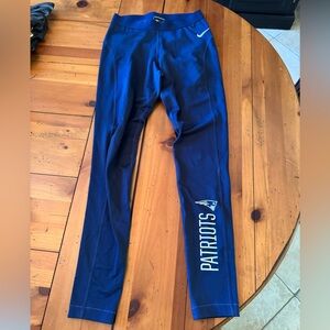 Nike- NFL Dri-fit New England Patriots leggings, navy blue Medium